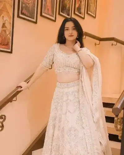 Escort Bastar